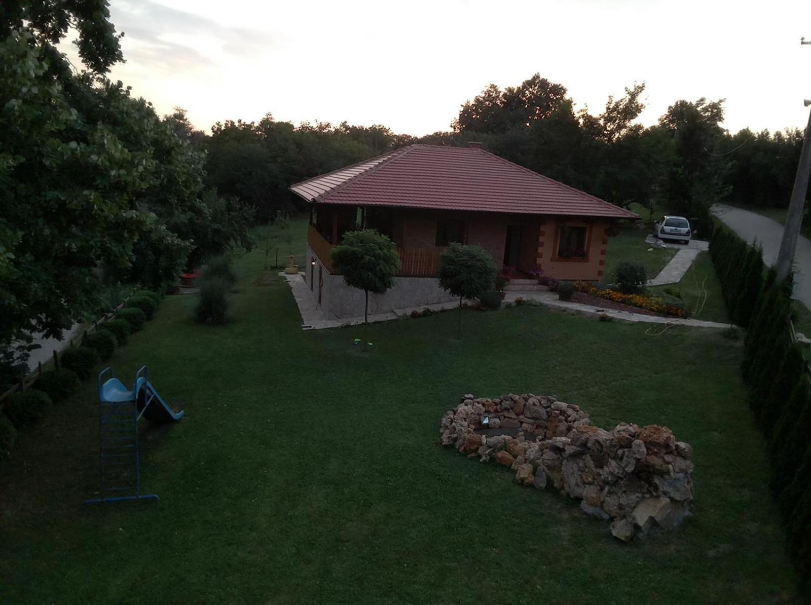 Kuca Za Uzivanje Valjevo Kamer foto